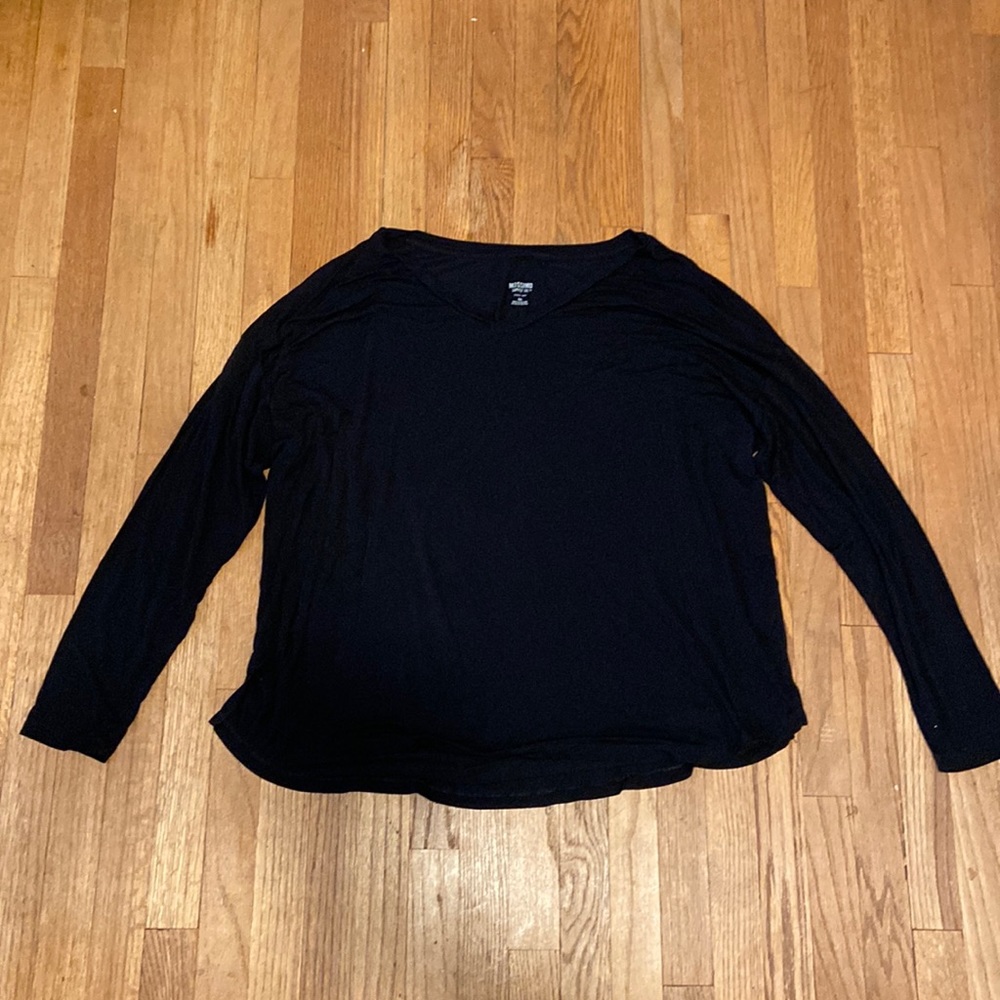 Mossimo Supply Co Black XXL V Neck long sleeve lightweight super soft women top